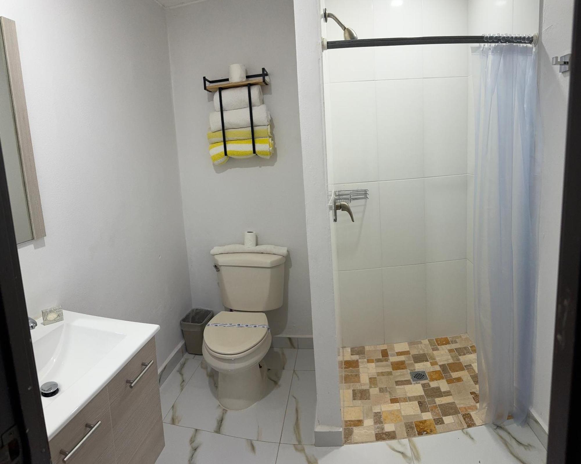 Arecibo Inn Экстерьер фото
