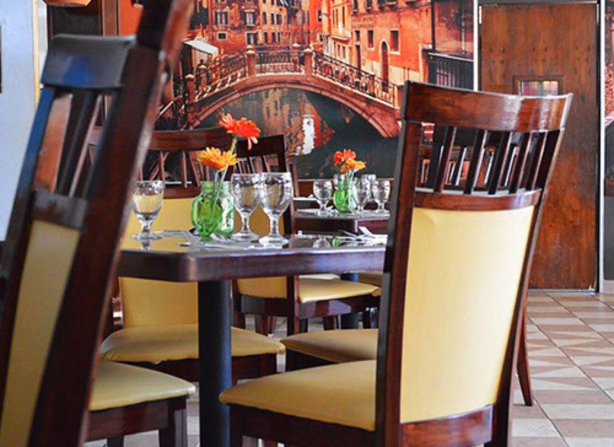 Arecibo Inn Экстерьер фото