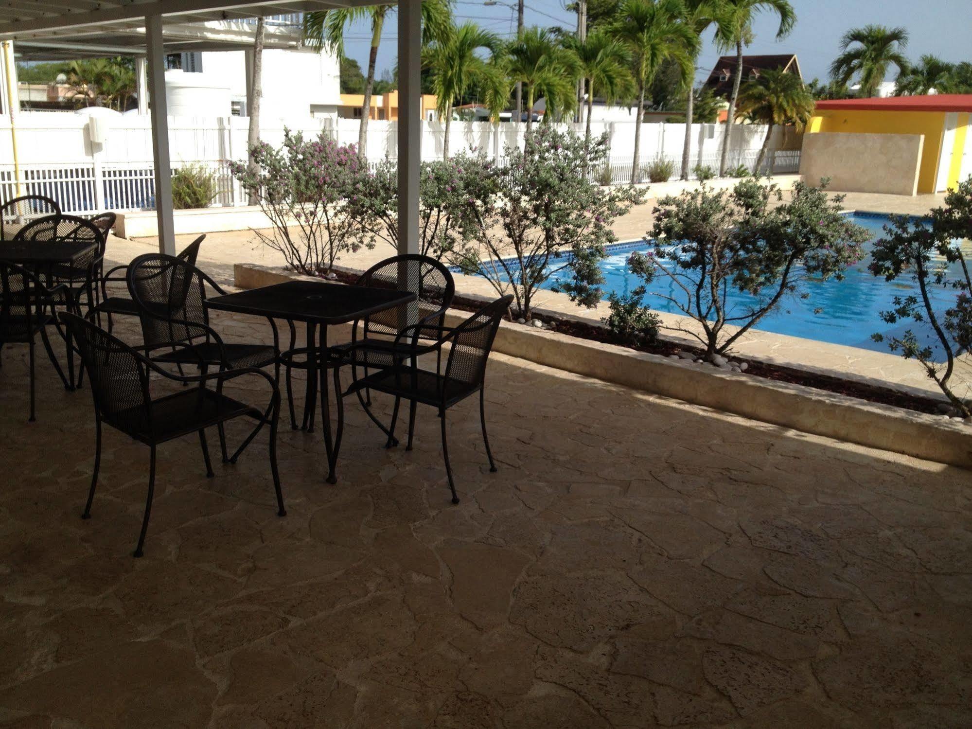 Arecibo Inn Экстерьер фото